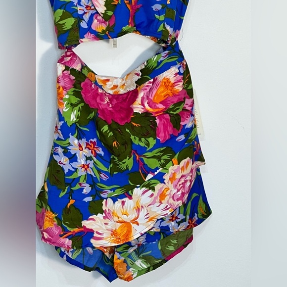 B.O.G Collective Lottie & Holly Floral Romper Vacation XS NWT - Picture 3 of 11